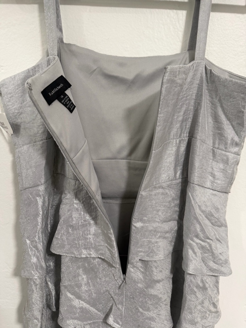 R&M Richards NWT Silver Tiered Ruffle Dress Beaded Waist Size 14 No Jacket - Picture 8 of 10